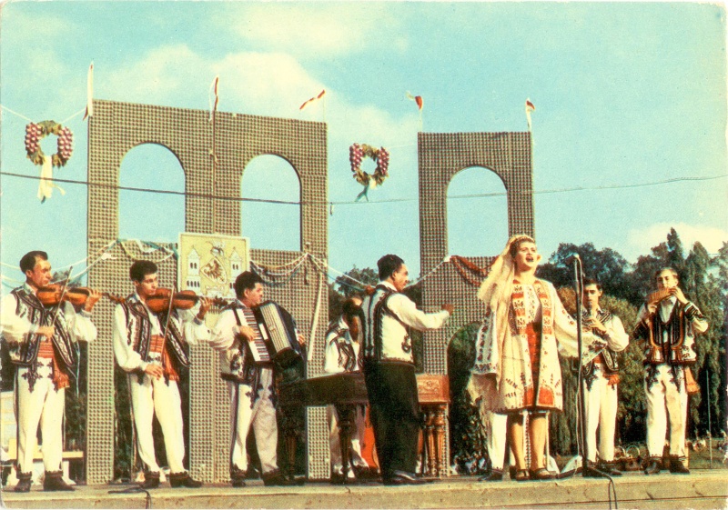 Zielona Góra festiwal folkloru pocztówka