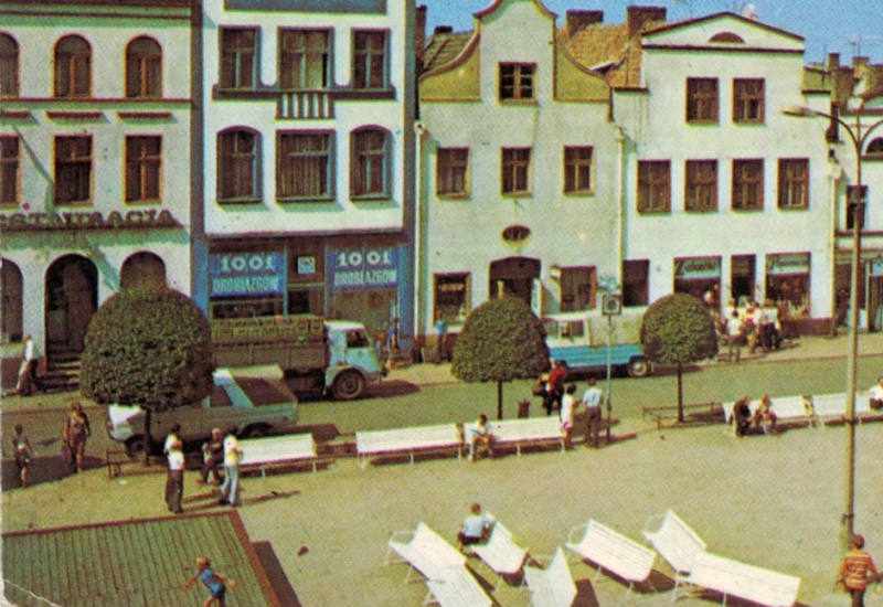 Puck Rynek 1001 drobiazgów kolejka