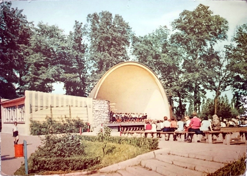 Tomaszów Mazowiecki park XX-lecia PRL widokówka